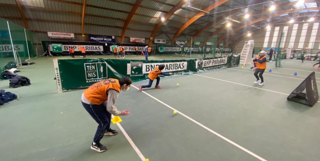 Ramasseur de balles :  “une aventure humaine”
