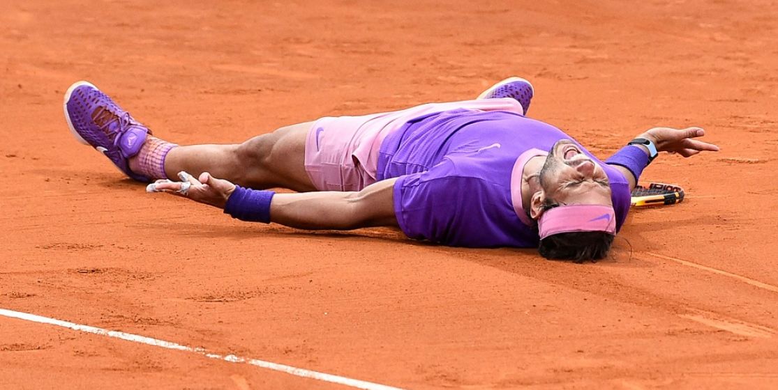 Rafa Nadal celebrates his Barcelona victory