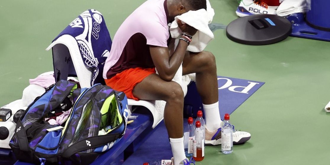 Locker Room Secrets Revealed - Roger, Rafa and Company. It's Not the Hurt Locker