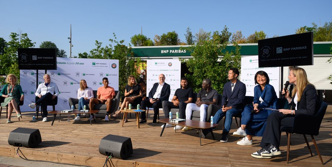 Plus qu’un simple “sponsor”,  BNP Paribas a participé à l’essor du tennis depuis 50 ans