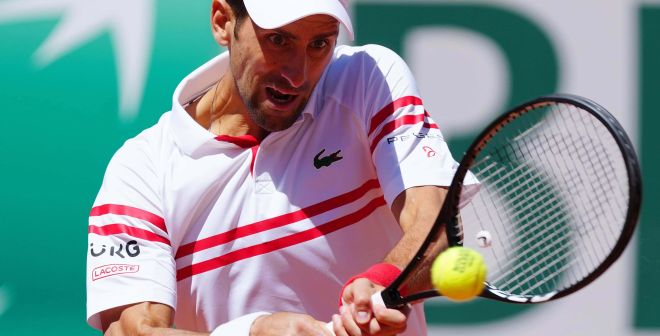 Novak Djokovic seul contre tous