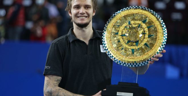 Alexander Bublik remporte le tournoi de Montpellier... Et devient un nouveau joueur ?